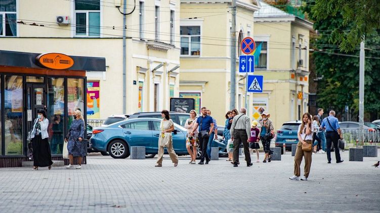 В Украине второй день подряд большое число заразившихся коронавирусом. Фото: Страна