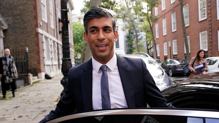 Сунак стал премьером Британии со второй попытки
