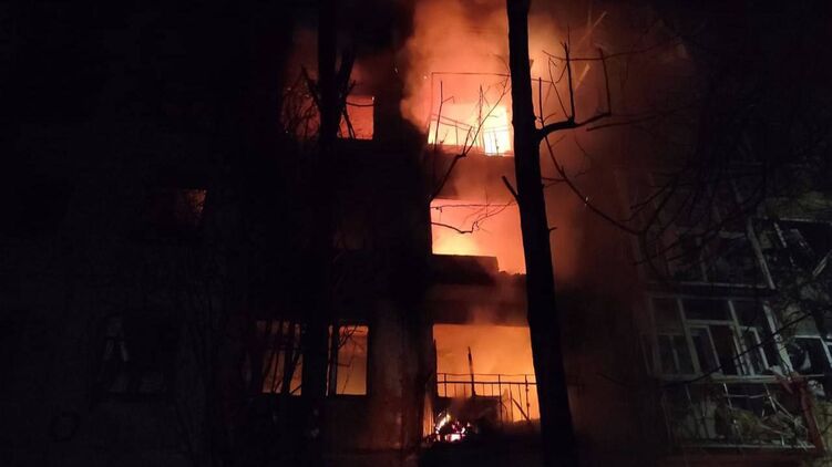 Последствия ночной атаки в Днепропетровской области. Фото: СМИ