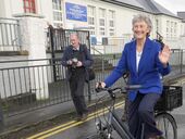 Не аплодувала Зеленському, критикувала НАТО. Що відомо про нового президента Ірландії Конноллі