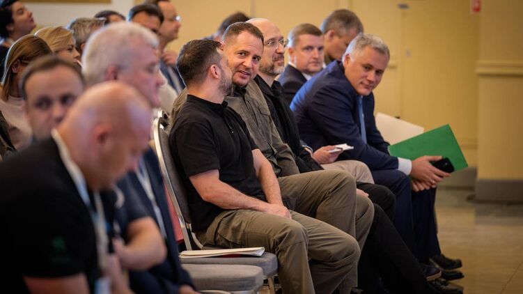 Андрій Єрмак, за чутками, має значний вплив на державні справи. Архівне фото: president.gov.ua