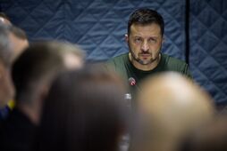 Зеленский минус Ермак