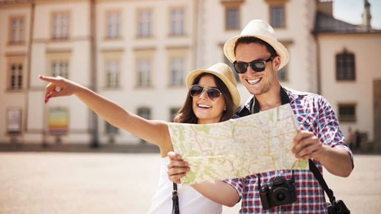 Чем туроператоры будут заманивать украинских туристов после безвиза, фото: Shutterstock.com