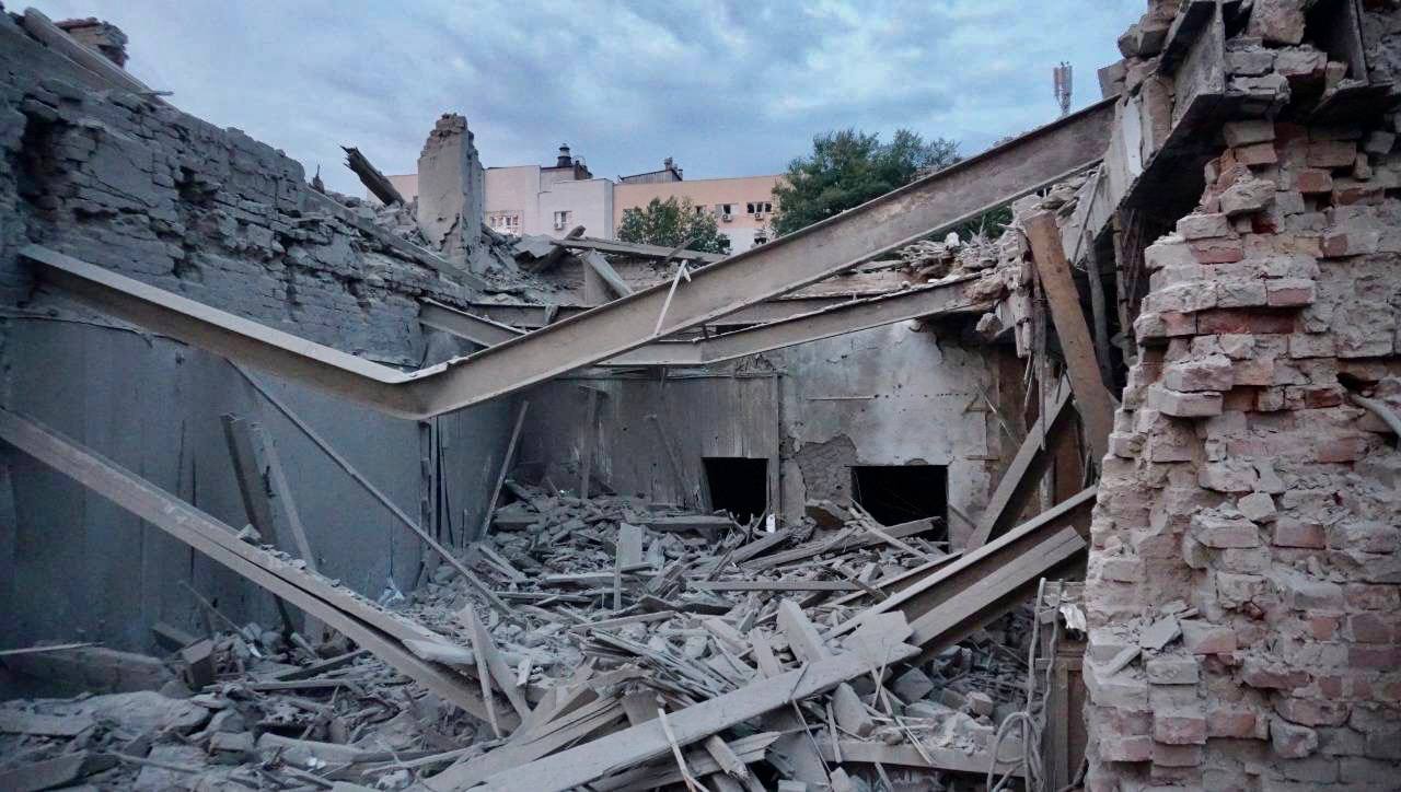 в Днпропетровской ОВА рассказали подробности удара по Днепру и опубликовали фото
