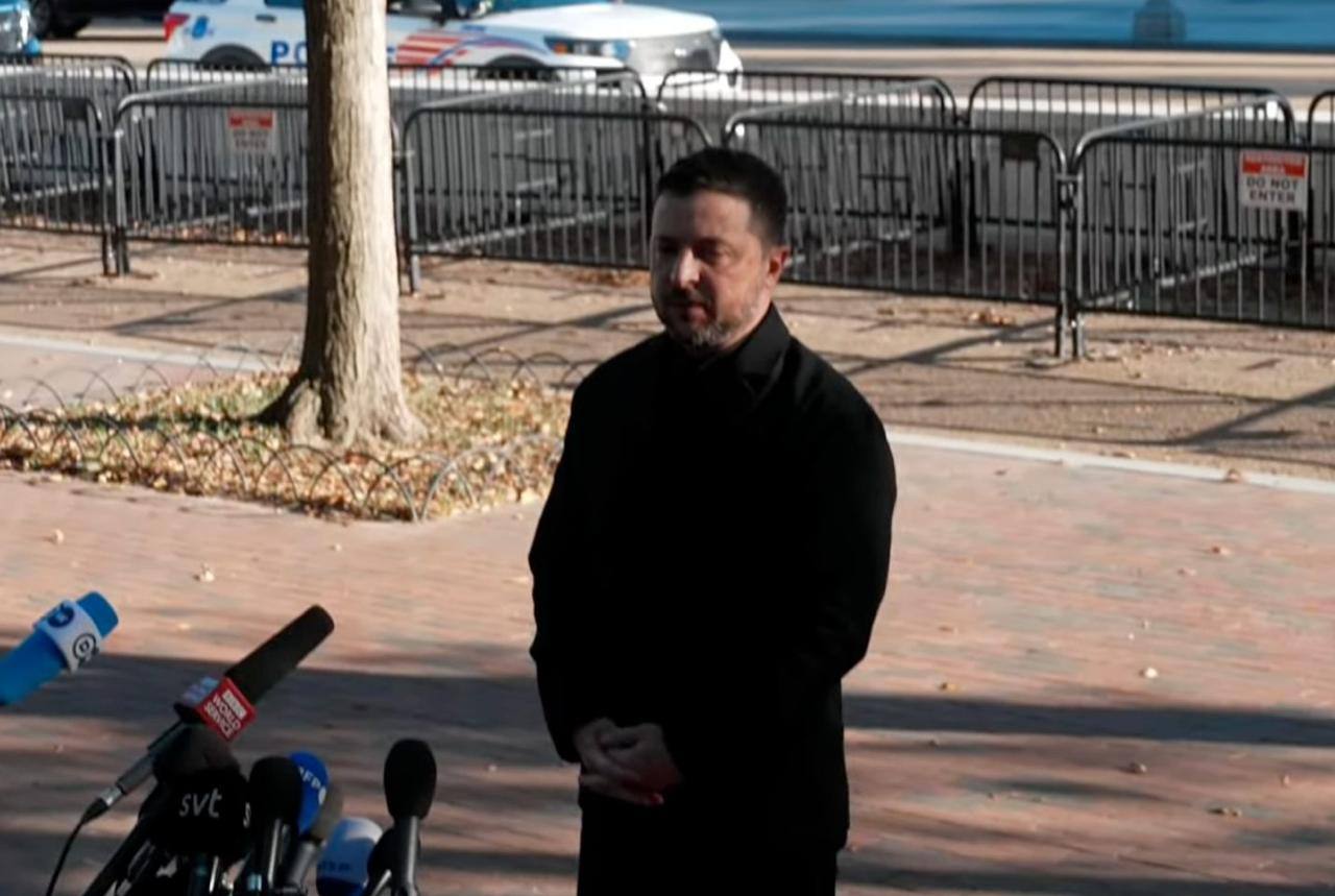 Брифінг Зеленського біля Білого дому