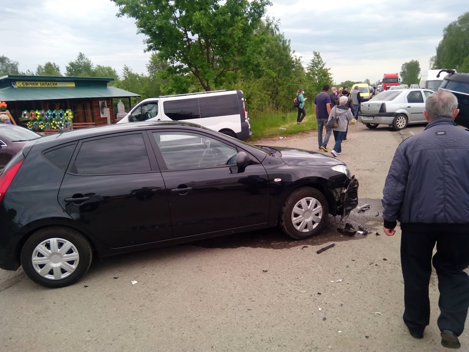 На кладбище под Ивано-Франковском произошло ДТП