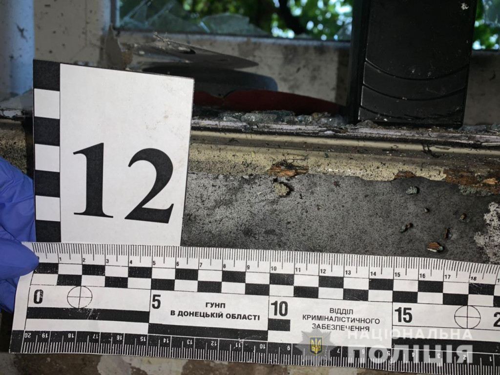 В Мариуполе от взрыва гранаты в доме погиб мужчина