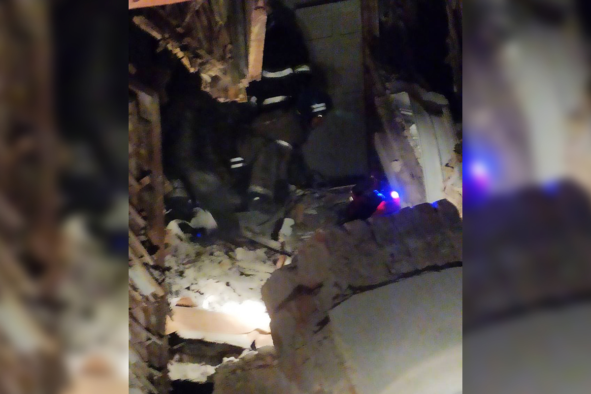 В Кривом Роге произошел обвал здания, погиб мужчина. Фото: dp.dsns.gov.ua