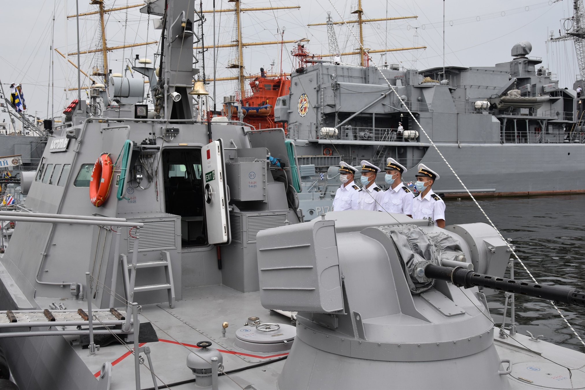 Артиллерийский катер "Костополь" включен в состав ВМС Украины