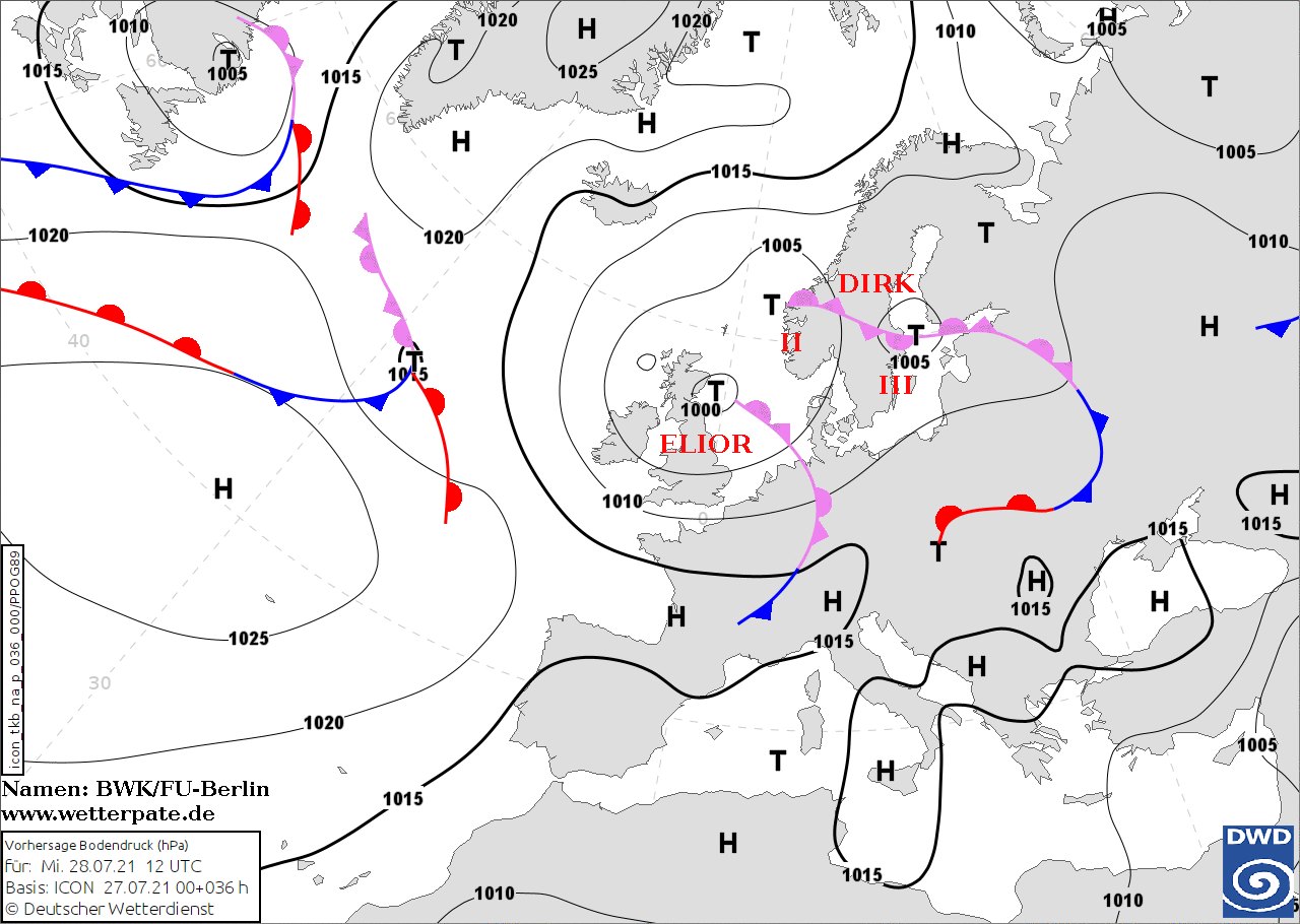 Два северных циклона завтра принесут Украине дожди. Карта
