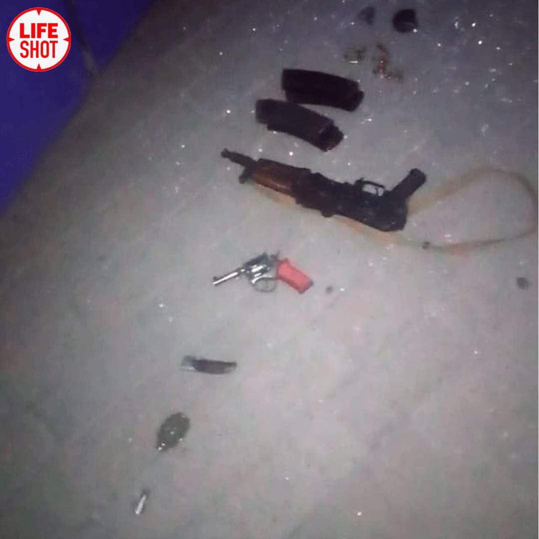 Появилось фото вооружения луцкого террориста. Фото: Telegram / LIFE SHOT