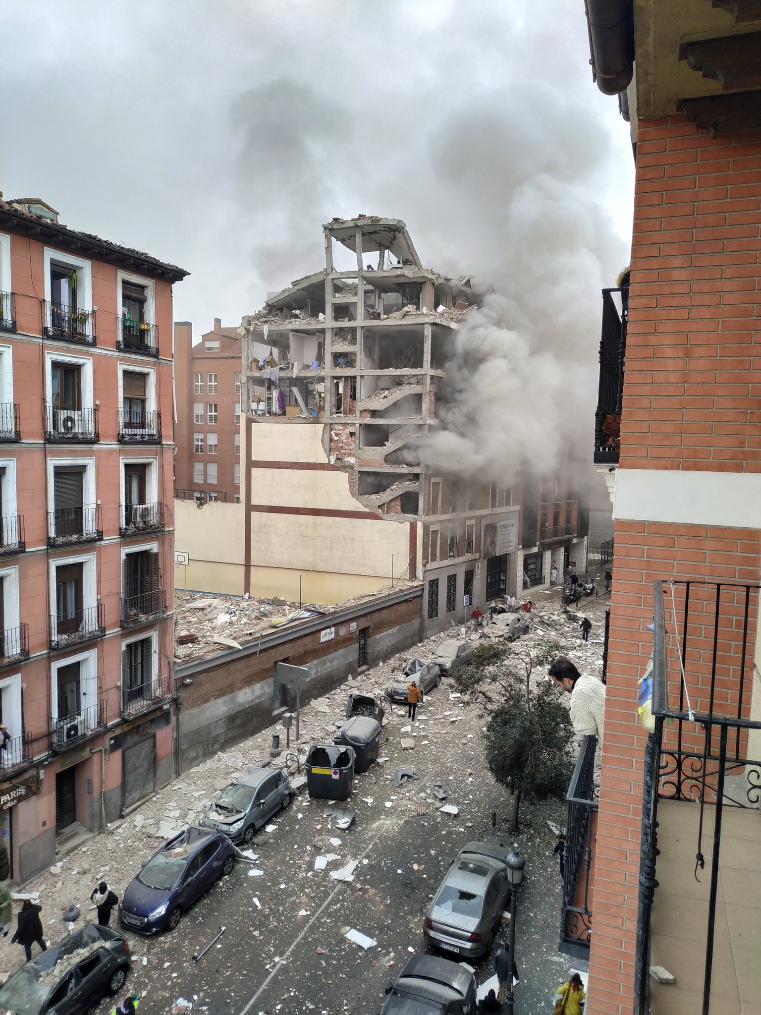 взрыв в Мадриде. Скриншот м