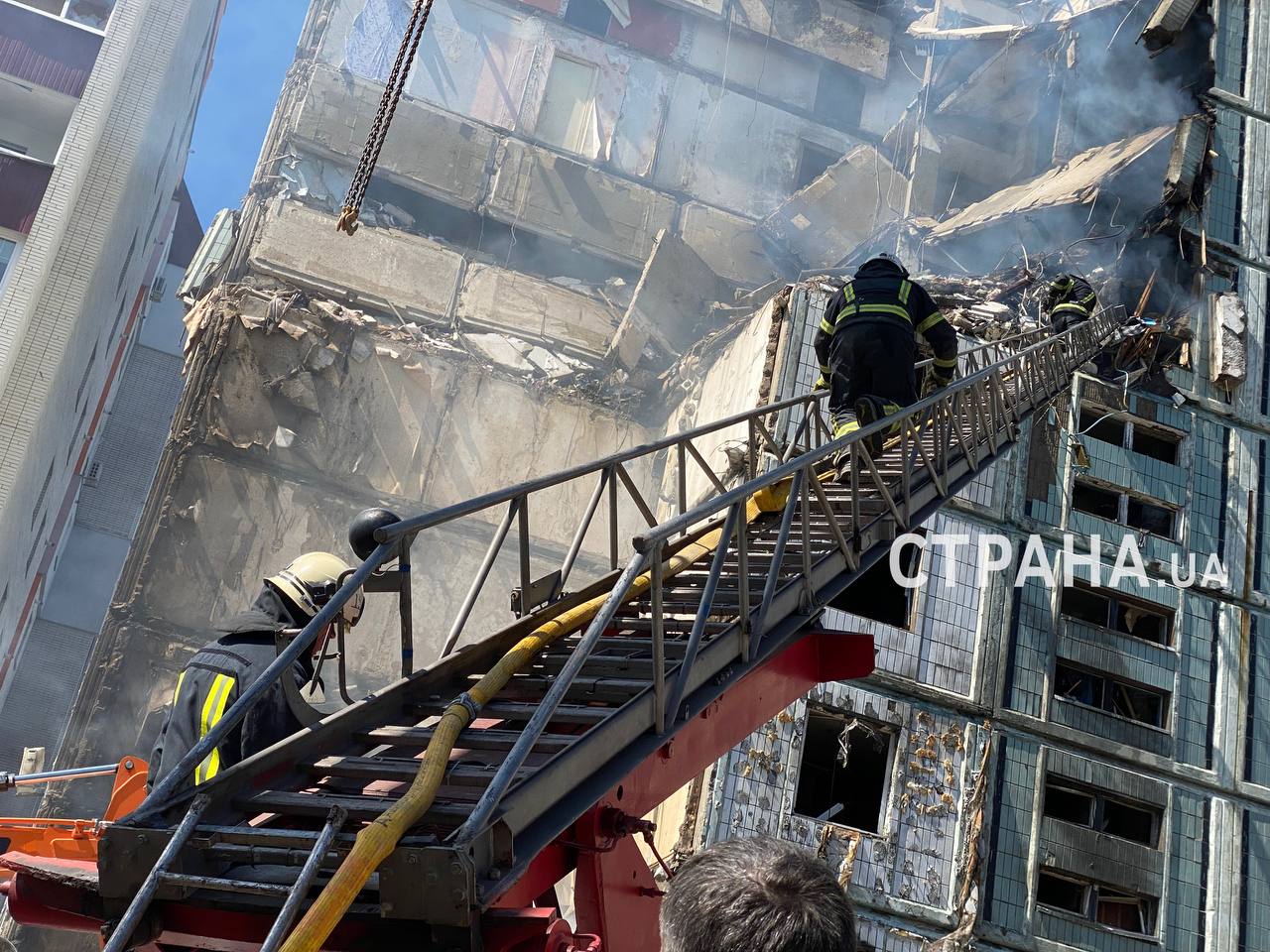 Последствия ракетного удара по Умани