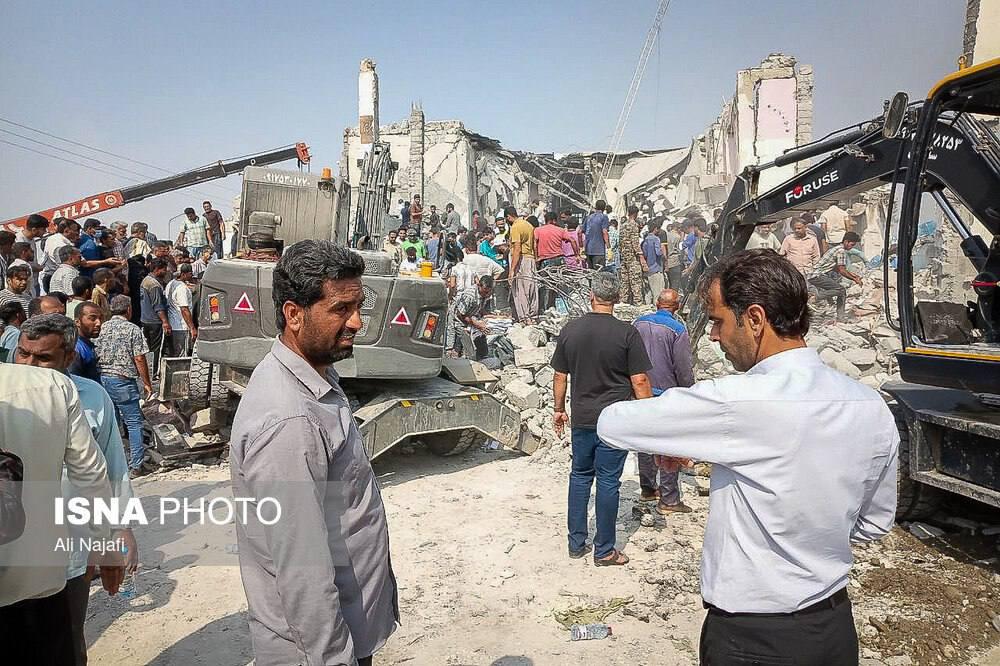 Фото (2) зруйнованої школи в Ірані. Джерело – Телеграм